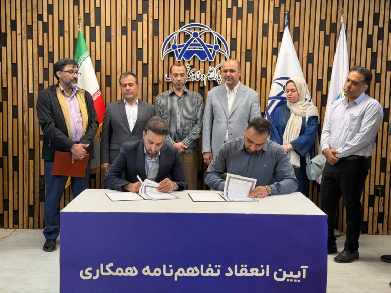 در جریان سفر به بوشهر: مراسم آیین امضای تفاهم‌نامه همکاری